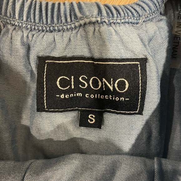 Romper - Picture 2 of 2